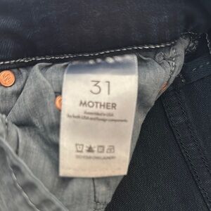 MOTHER the Weekender Mid Rise Jeans Classic Denim Style dark denim